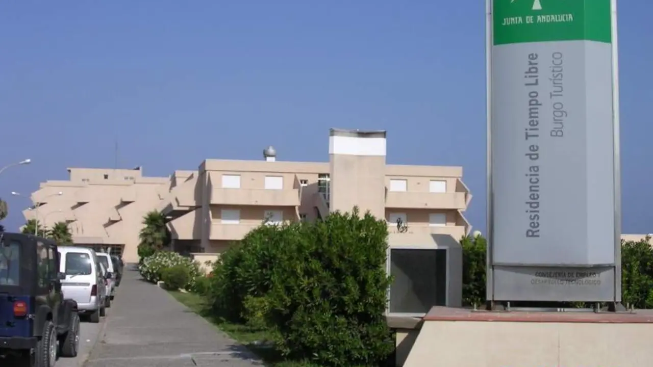 Residencia de tiempo libre El Burgo.  - AI