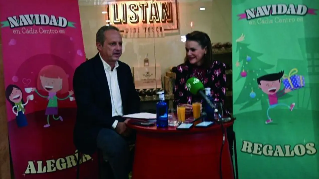 El presidente de CCCA, Jos&eacute; Amaya, y la concejala Beatriz Gandullo. - Eulogio Garc&iacute;a