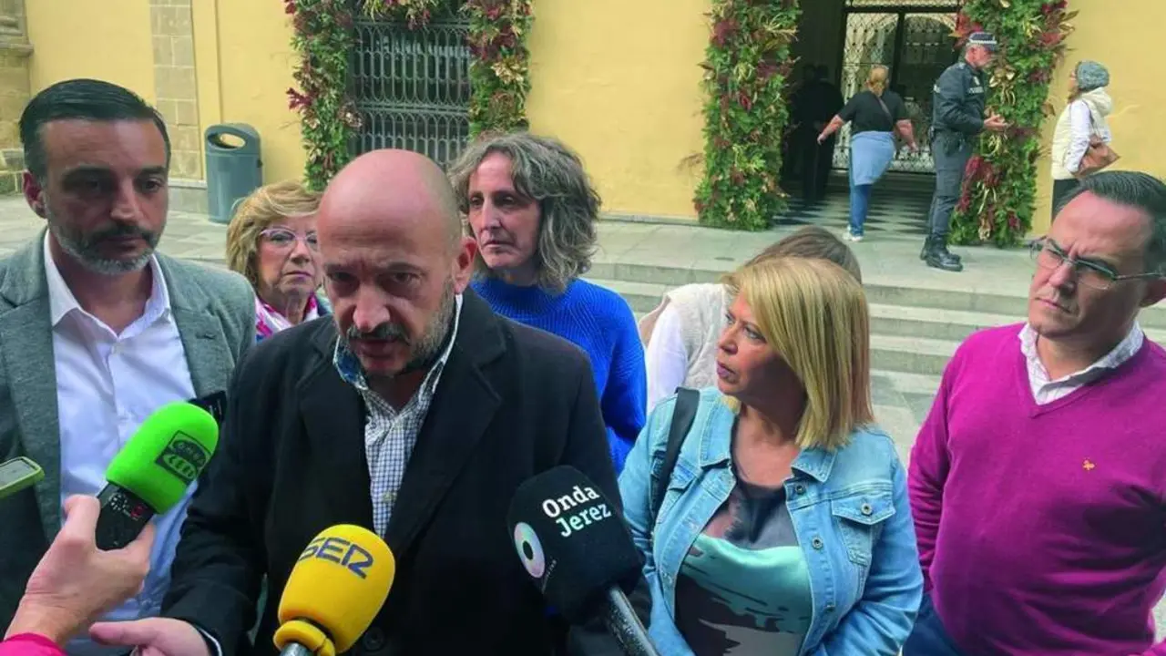 Los portavoces de PSOE y La Confluencia - Jim&eacute;nez