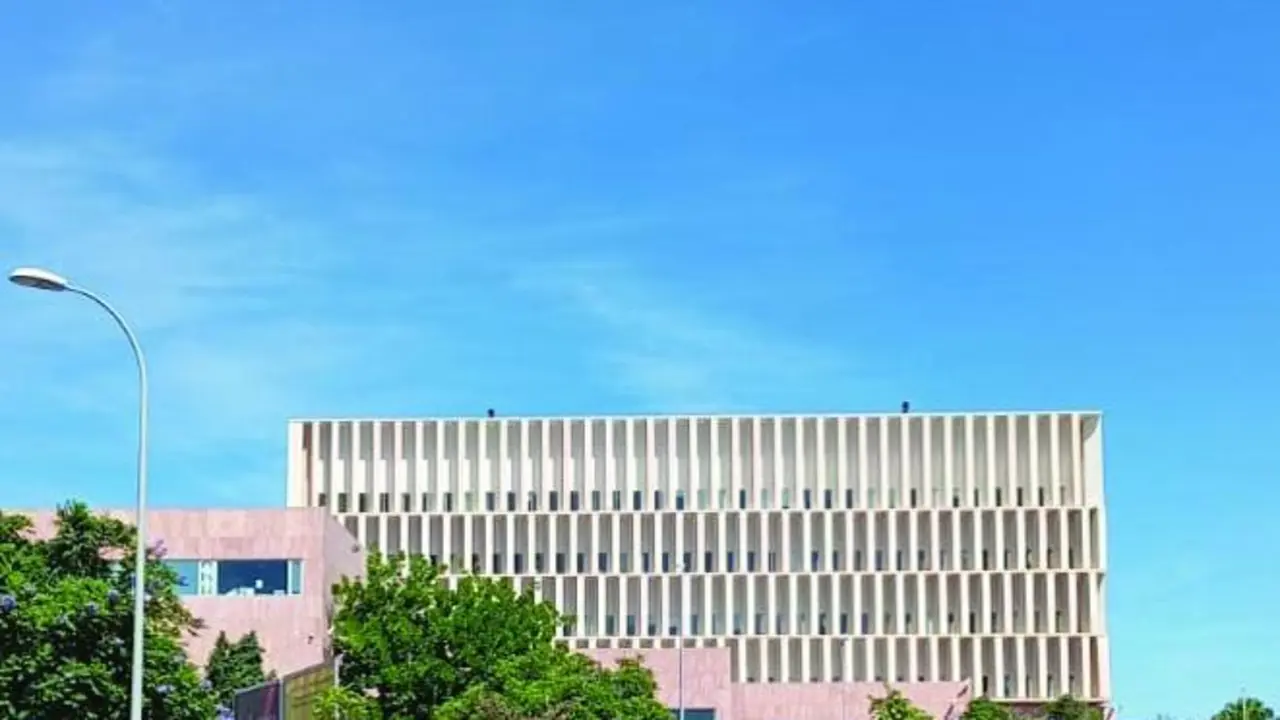 Ciudad de la Justicia de M&aacute;laga. - Arroyo