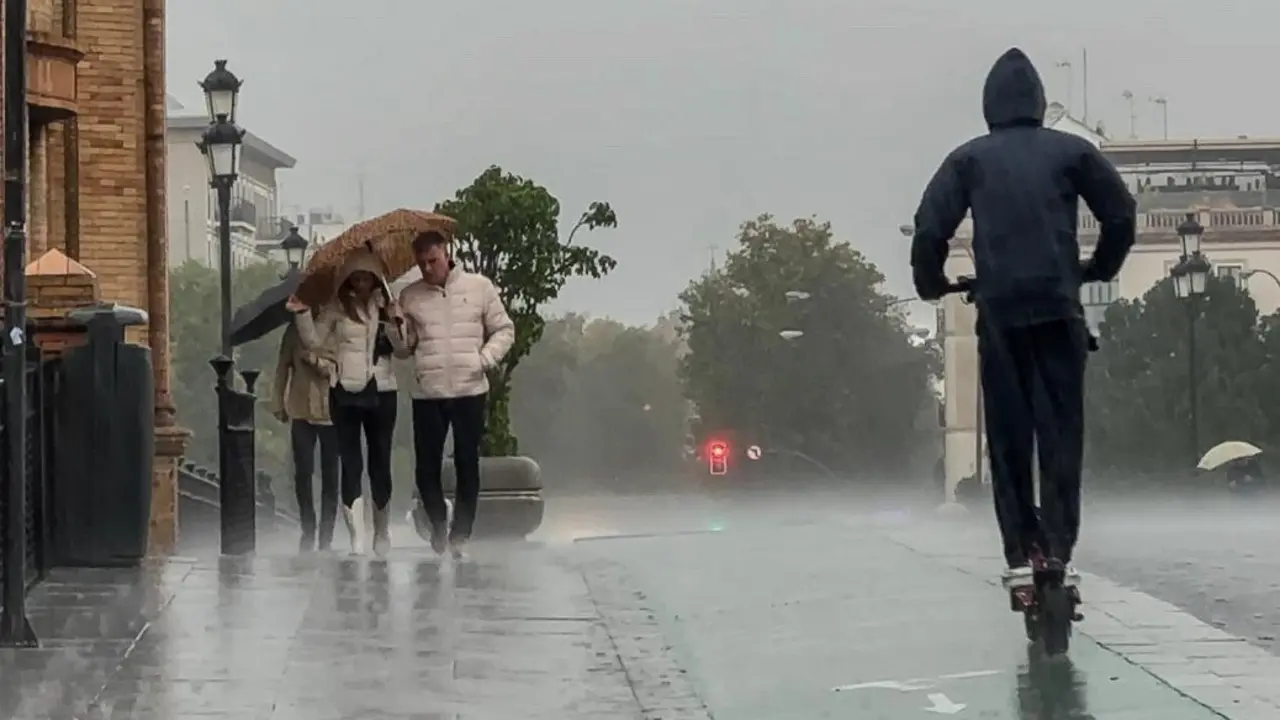 Lluvias en noviembre en Sevilla. - Archivo