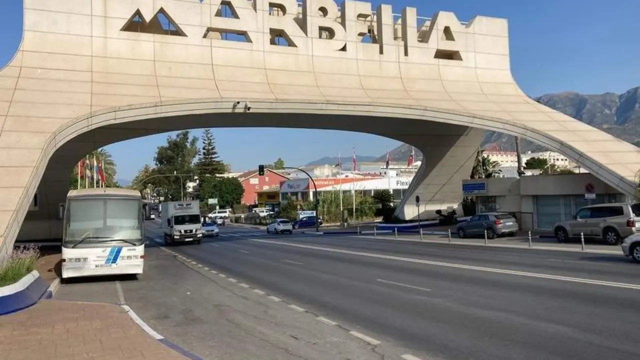 Arco de entrada a Marbella. - EP