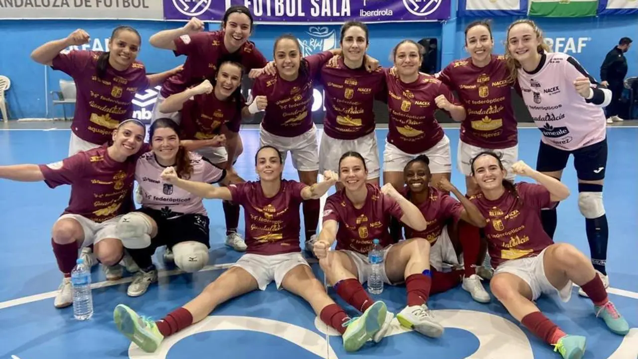 El Guada FSF celebra la victoria en Ronda. - Guada FSF