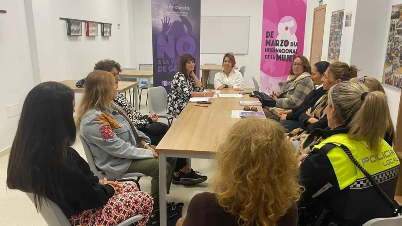 Reuni&oacute;n para el Plan de Igualdad de La L&iacute;nea. - AI