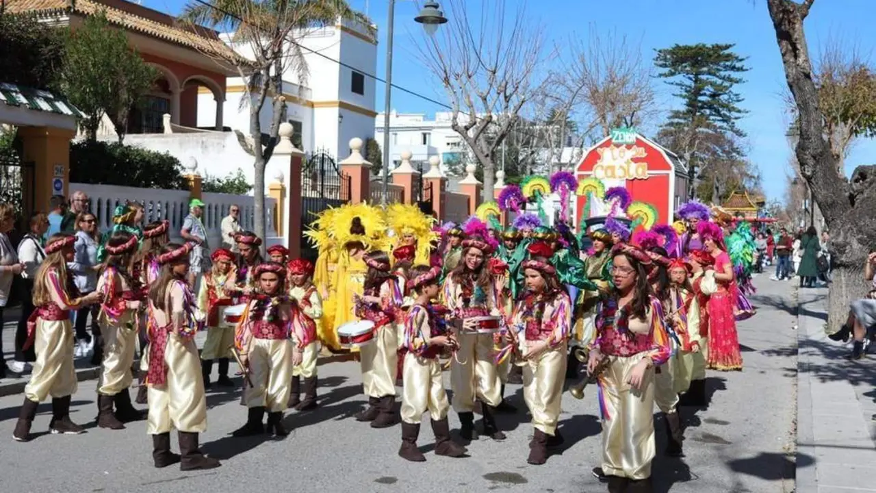 Cabalgata del Carnaval de Chipiona 2024 - Marta Garc&iacute;a Lopera