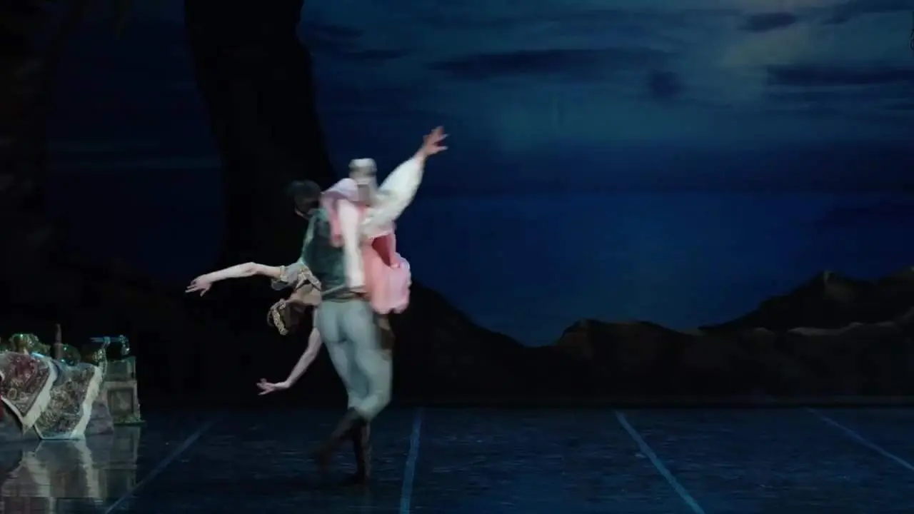 Una danza de ensue&ntilde;o en Sevilla