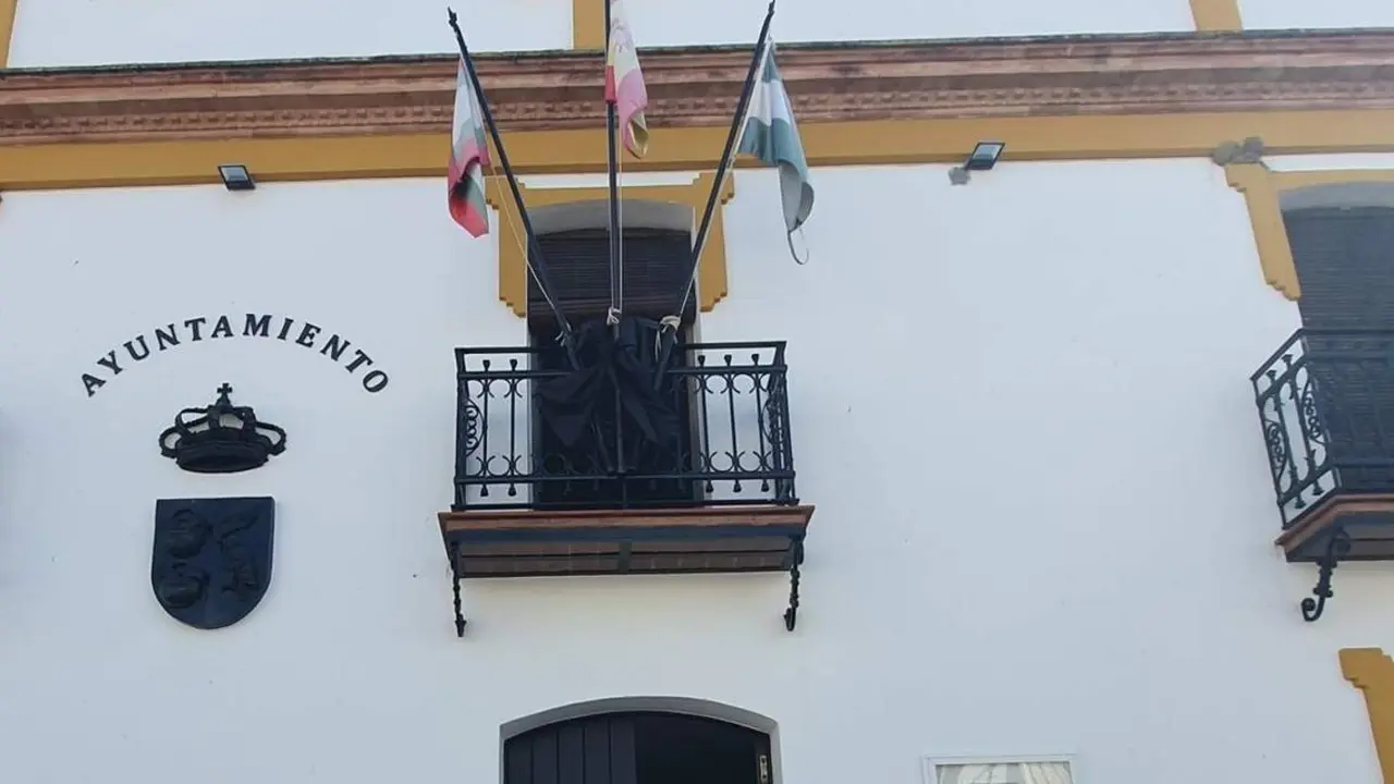Ayuntamiento de Lucena del Puerto. - VH