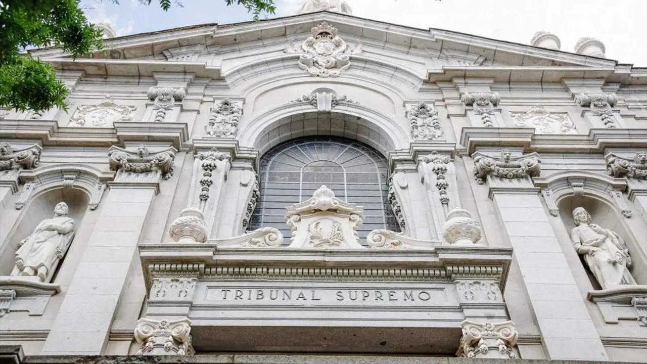 Fachada del Tribunal Supremo. - Carlos Luj&aacute;n - Europa Press