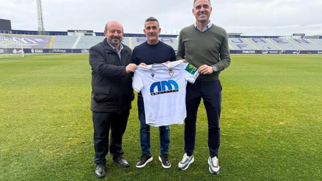 El club anuncia a Manuel Chumilla como sustituto de Puskas. - REAL JA&Eacute;N