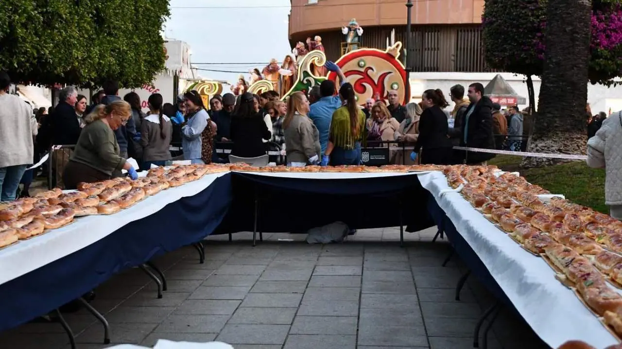 El rosc&oacute;n solidario.  - A.M.