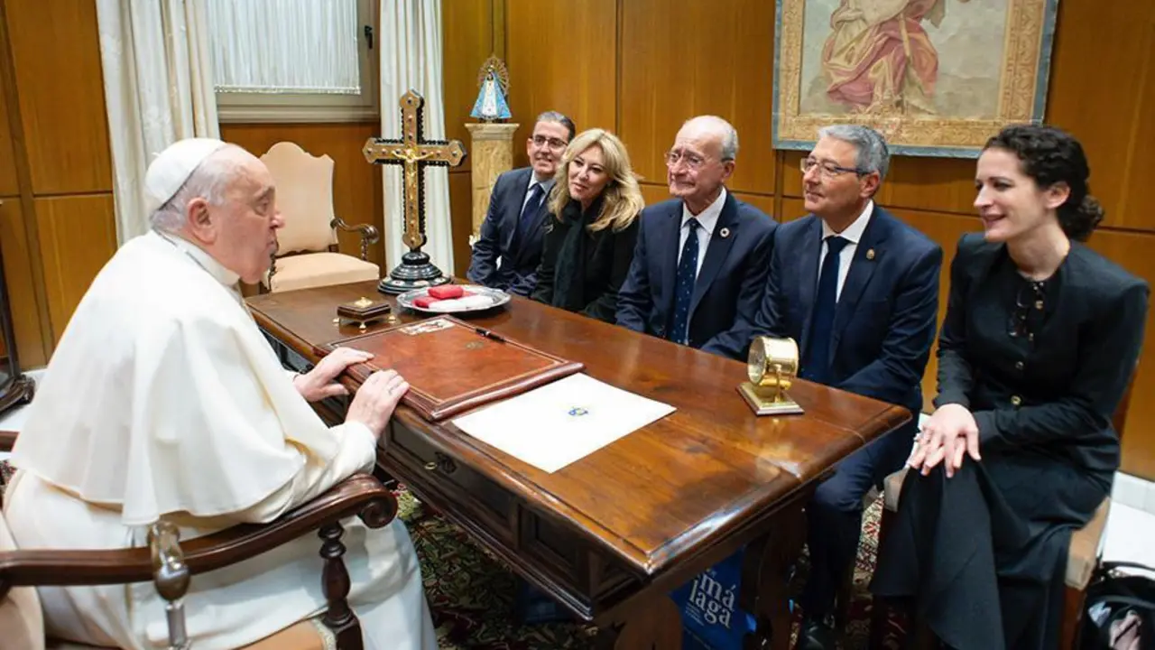 La delegaci&oacute;n andaluza, en el transcurso del encuentro con el Papa - JUNTA ANDALUCIA