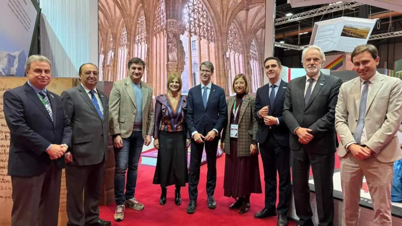 Jerez visit&oacute; el stand de Haro en Fitur - jerez.es