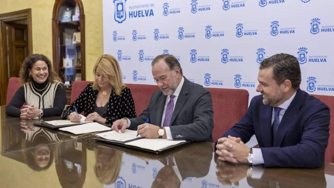 Pilar Miranda y Jos&eacute; Luis Garc&iacute;a-Palacios - Ayto Huelva