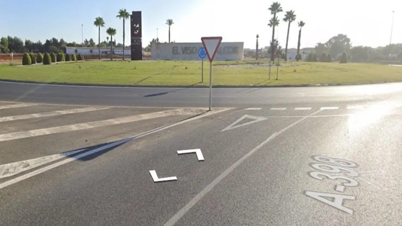 La rotonda donde ha tenido lugar el accidente. - 112