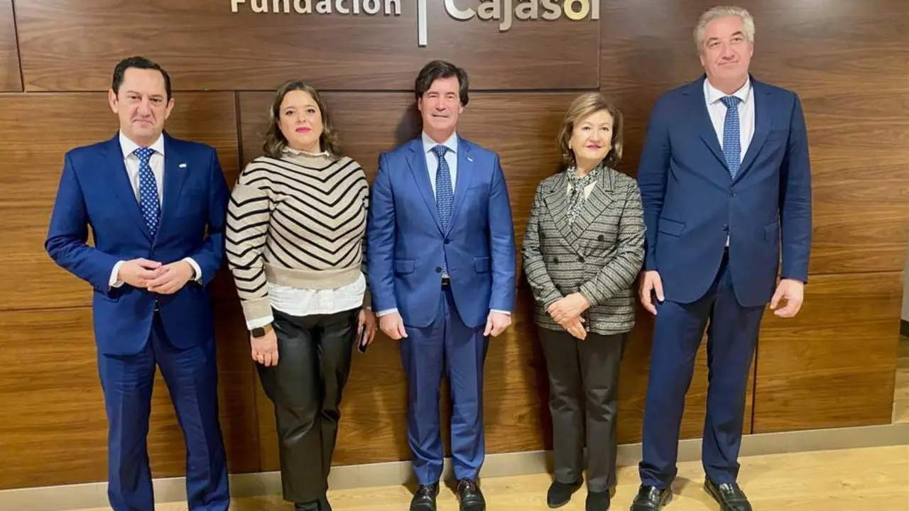 Calvente, Mu&ntilde;oz, Rus, N&uacute;&ntilde;ez y Alva, antes de la asamblea. - ces