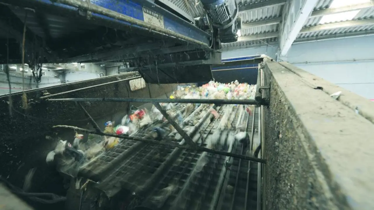 El tratamiento de residuos ya est&aacute; incluido en la tasa de basura. - archivo