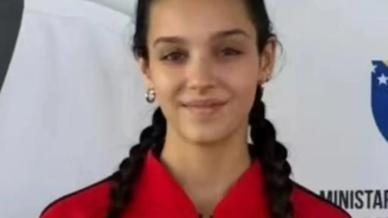 Gema G&aacute;lvez Cair&oacute;n. - viva