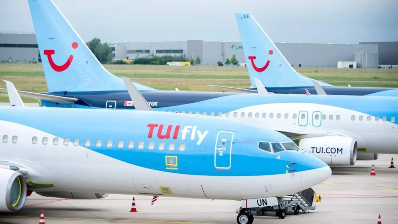 Aviones de la compa&ntilde;&iacute;a TUI. - E. P.