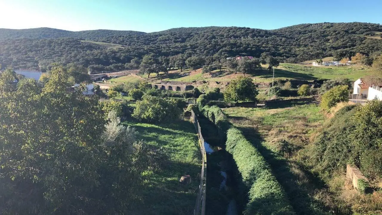 Vista a la sierra desde Arroyomolinos de Le&oacute;n. - EP