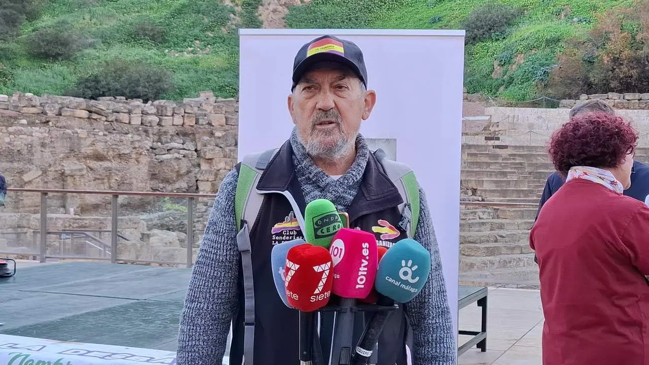 Arranca la marcha de La Besband&aacute;: "Ni derecha o izquierda, es democracia contra fascimo"