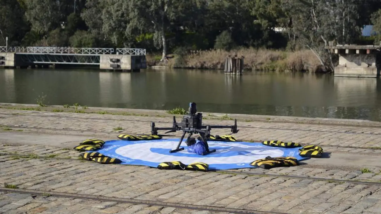 Demostraci&oacute;n en vivo de los drones sanitarios.  - JESSICA PLATA