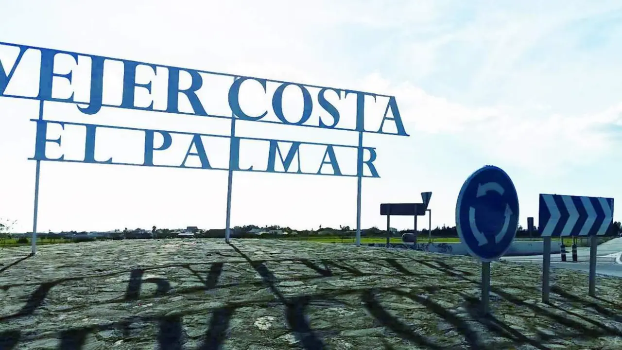 Acceso a El Palmar, en Vejer. - Perales