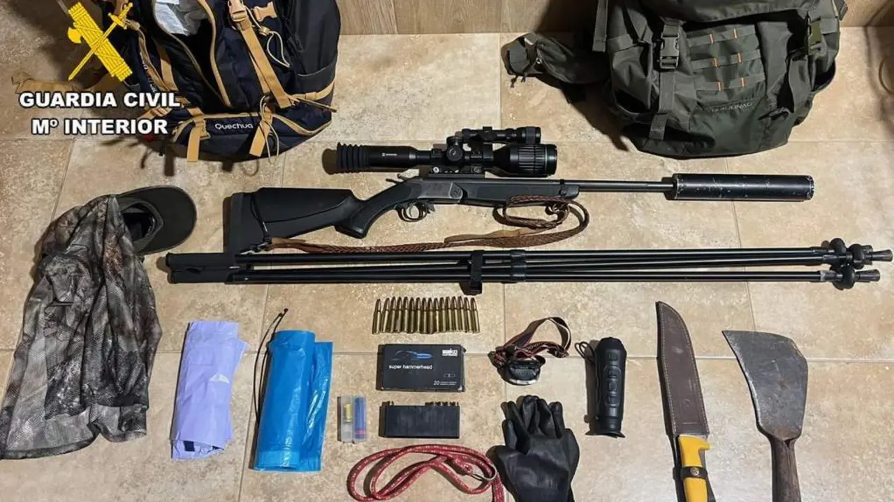 Las armas intervenidas en Montiz&oacute;n.  - Guardia Civil