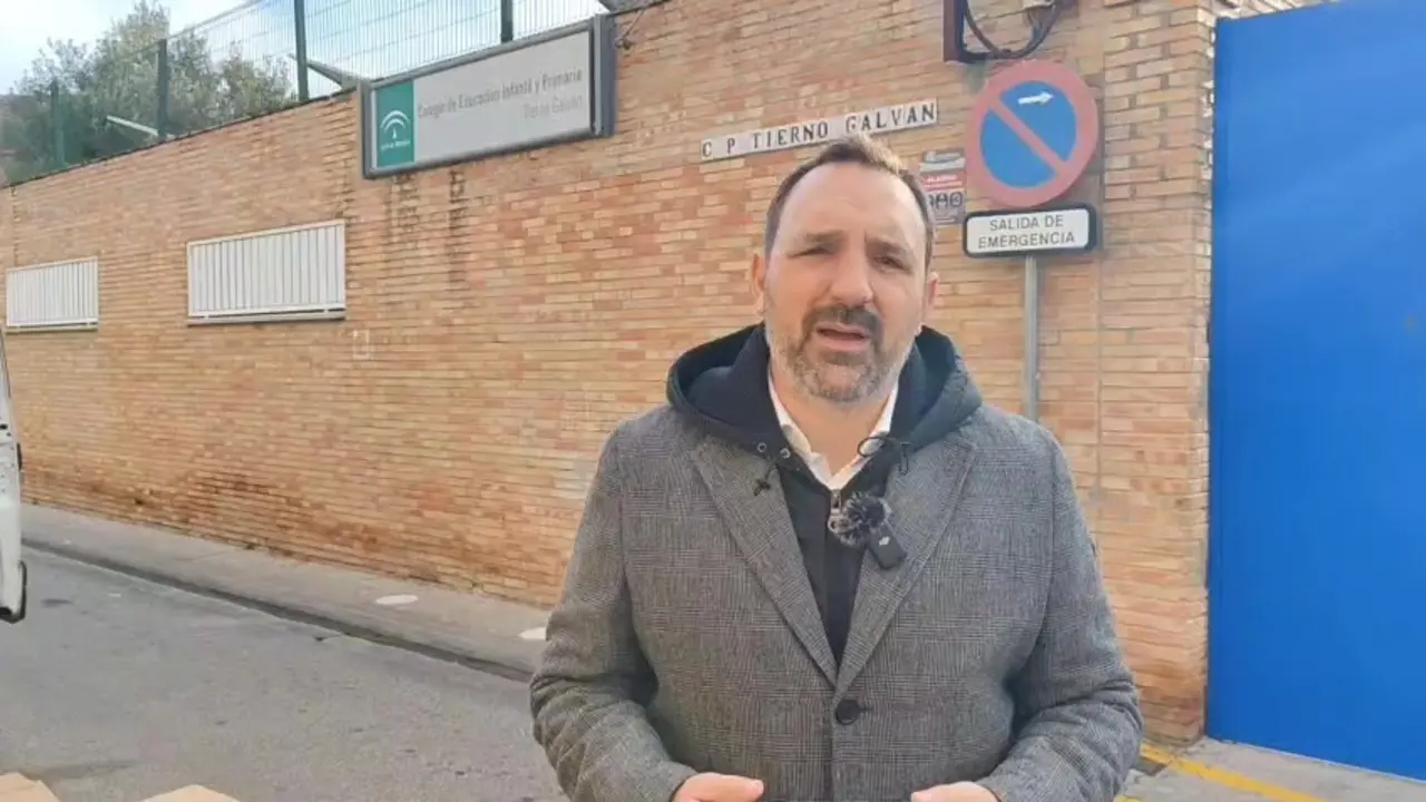 Protesta de la AMPA del CEIP Tierno Galv&aacute;n por el estado del colegio
