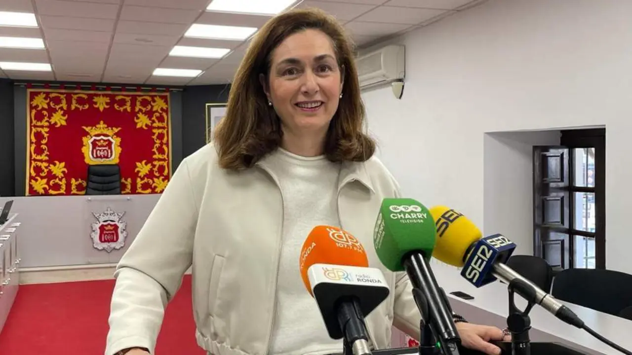 La delegada de Educaci&oacute;n, Cristina Dur&aacute;n.  - MQ
