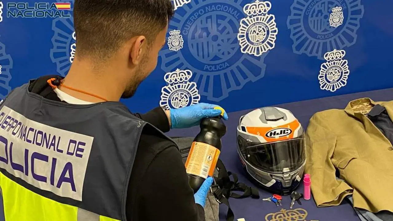 Detenido por tres atracos a bancos en los que amenaz&oacute; a los empelados con echarles &aacute;cido