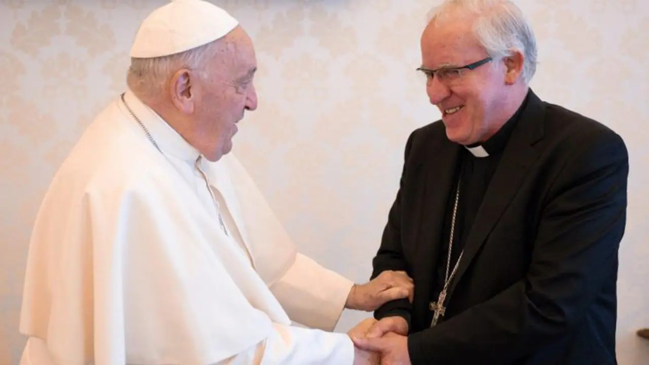 Audiencia entre Saiz Meneses y el Papa Francisco - Vatican Media