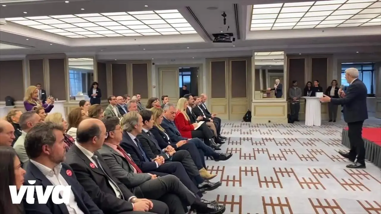 El alcalde refuerza el potencial de Sevilla como destino de inversi&oacute;n en Estambul