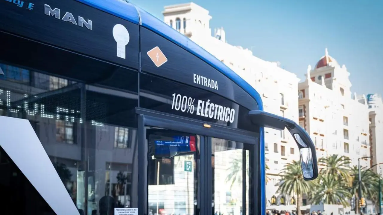 Autob&uacute;s de la EMT M&aacute;laga. - EMT