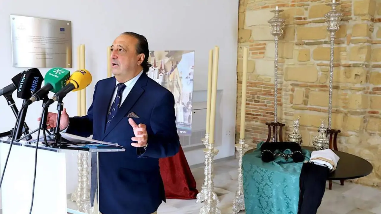 Francisco Zurita en la presentaci&oacute;n de Spe Lucis - jerez.es