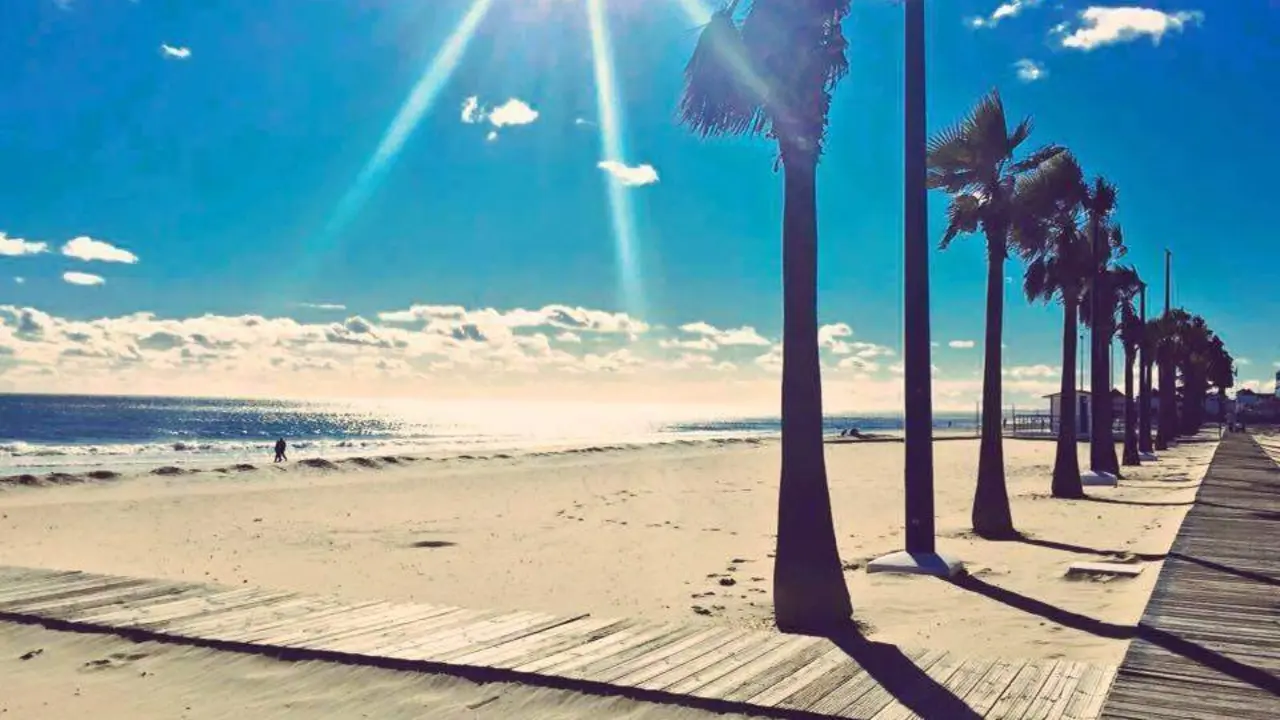 Playa de La Antilla. - 