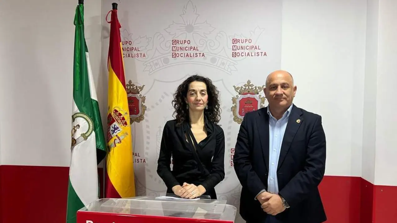F&aacute;tima Fern&aacute;ndez y Francisco Ca&ntilde;estro.  - RS