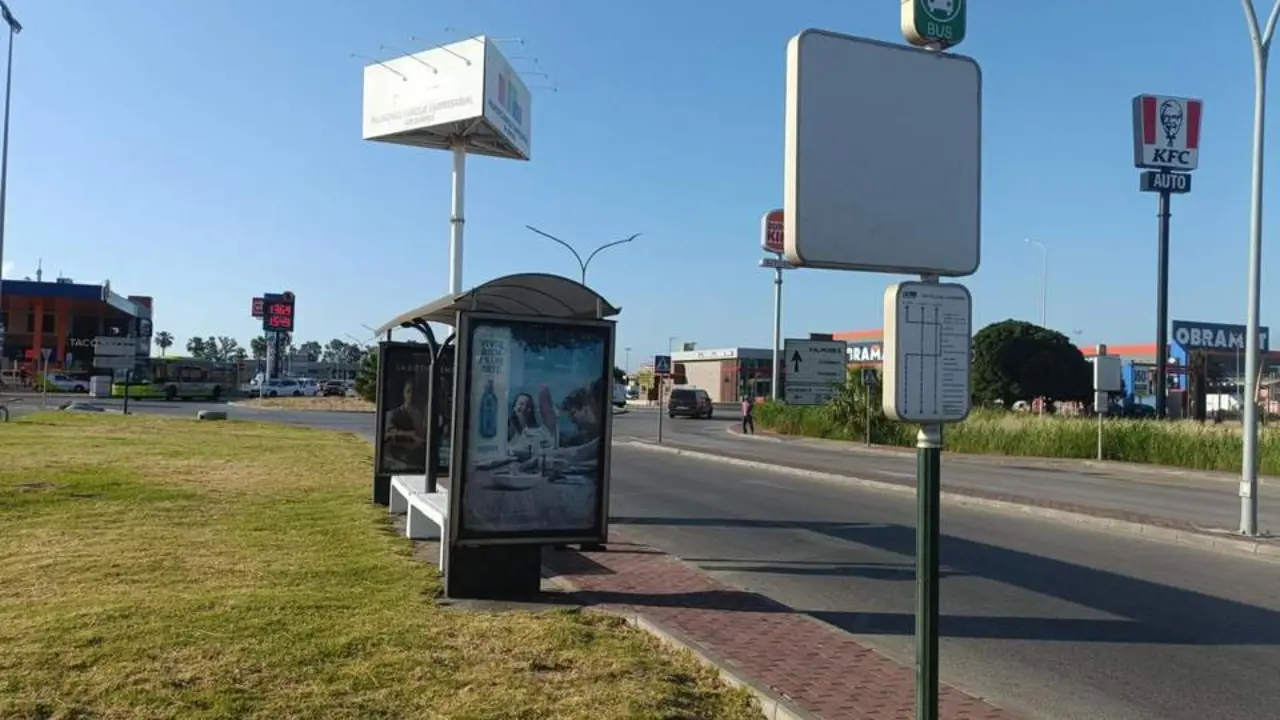 Parada de autob&uacute;s de Palmones - I.A.
