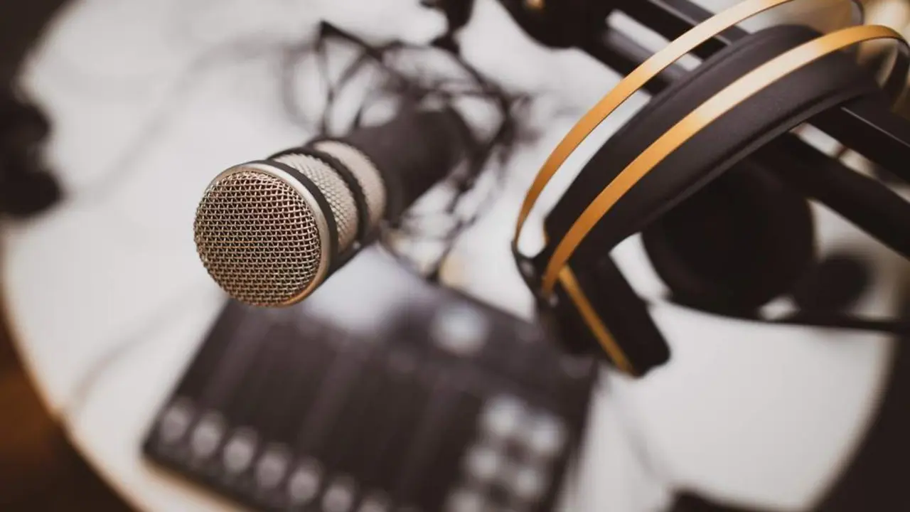 Radio. - Jonathan Farber /Unsplash