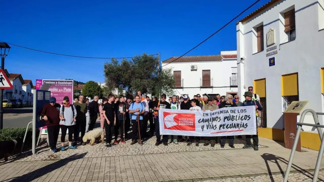 Protesta de la plataforma. - Asedeca