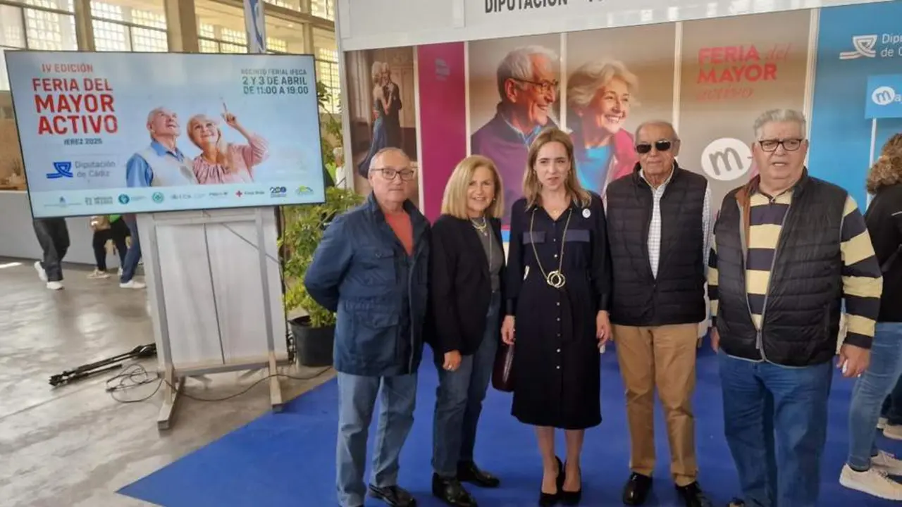 LARA EN FERIA DEL MAYOR ACTIVO. - viva