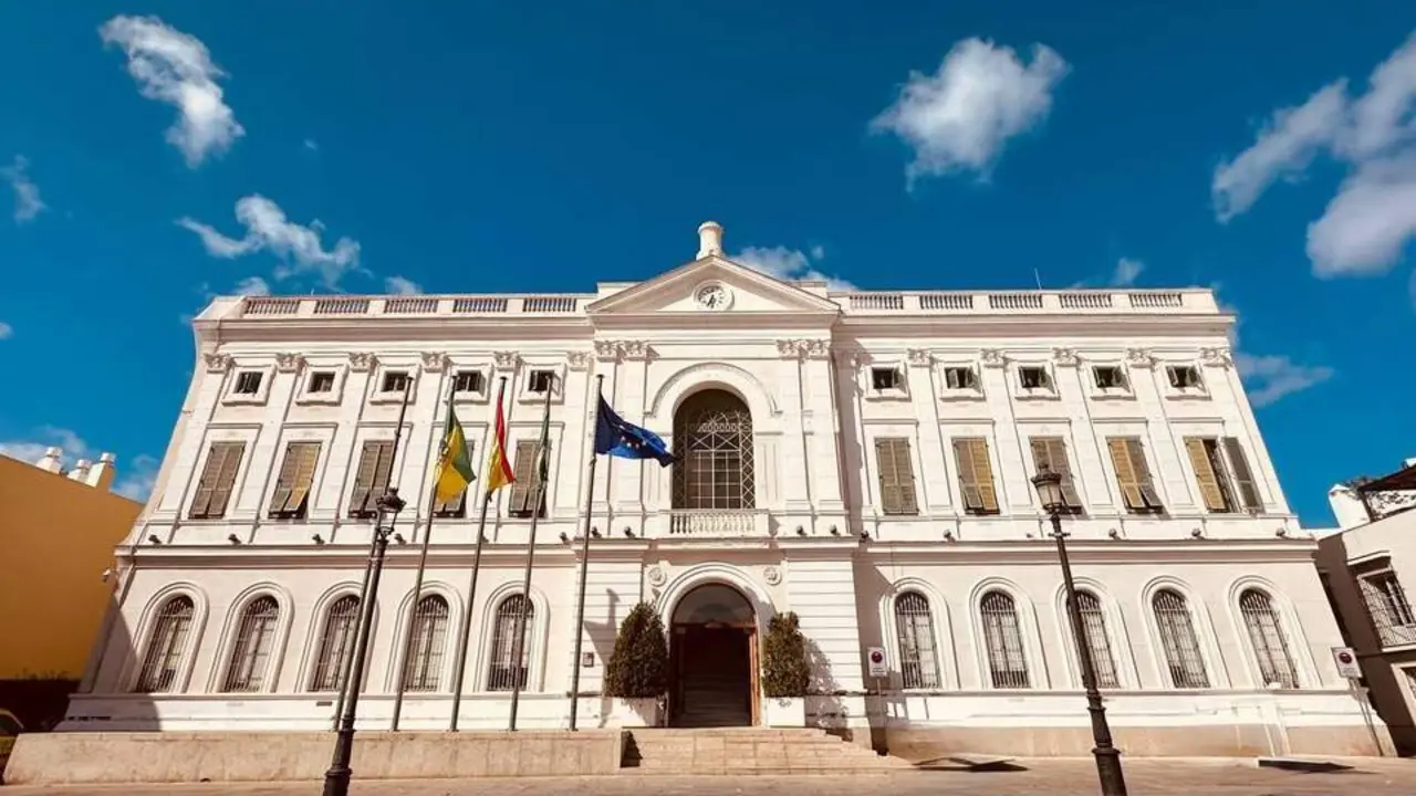 Ayuntamiento de El Puerto.  - Viva. 