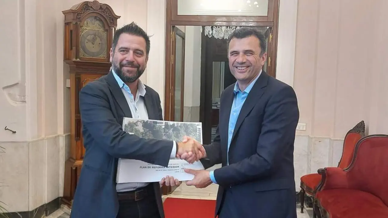 Fran Gonz&aacute;lez y Bruno Garc&iacute;a.  - VIVA