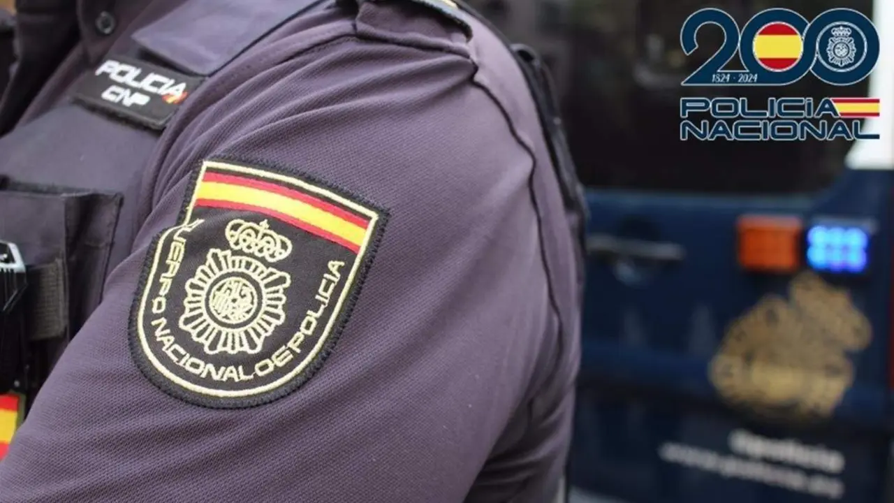 Agente de la Polic&iacute;a Nacional - POLIC&Iacute;A NACIONAL