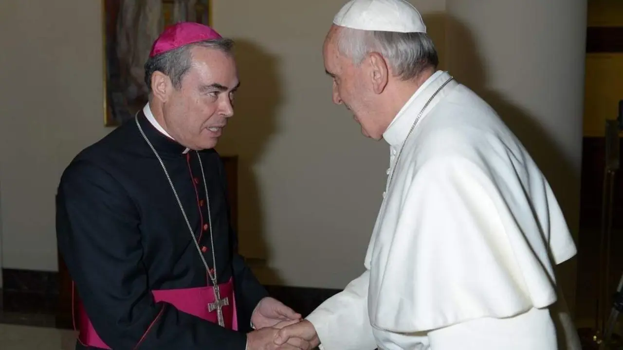 El papa Francisco con el obispo de M&aacute;laga. - Di&oacute;cesis