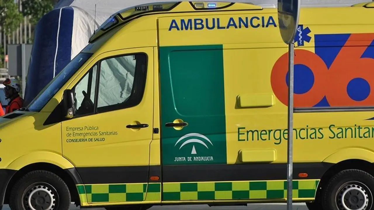 Ambulancia del 061.  - Andaluc&iacute;a Informaci&oacute;n