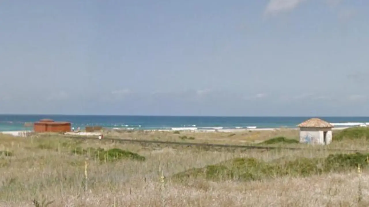 Playa de Atlanterra. - Google Maps