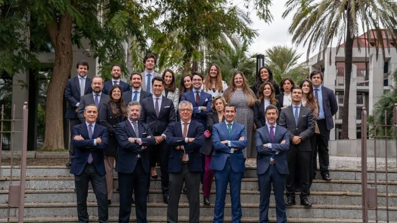 Los integrantes del despacho de abogados Nertis. - Nertis