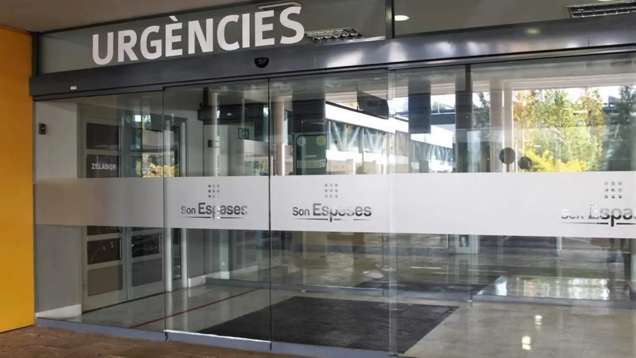Puerta de Urgencias del Hospital de Son Espases. - EP