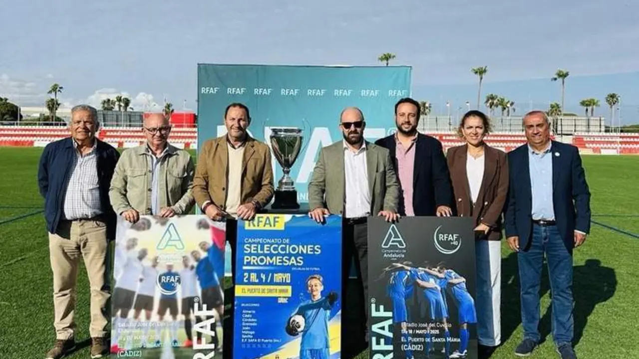 PRESENTACI&Oacute;N CAMPEONATOS DE F&Uacute;TBOL. - viva