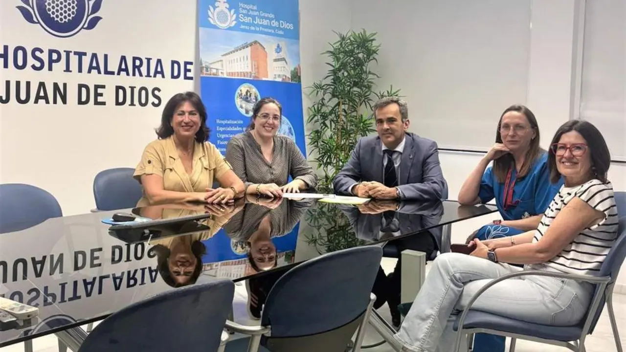 Acto de entrega del reconocimiento al Hospital San Juan Grande - Viva
